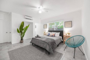 Awesome Studio 15 min from The Beach